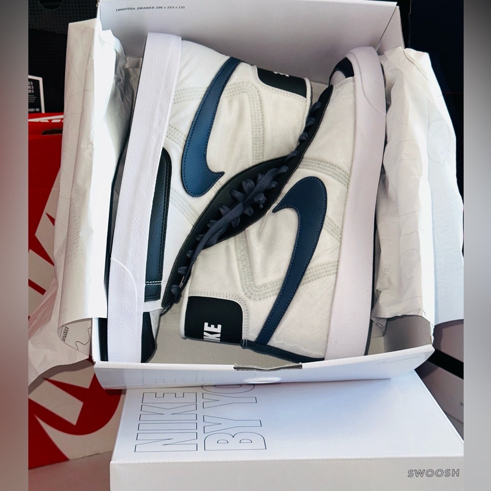 Nike By You Blazer Men’s Size 11 US *New with og Box* White Blue Black